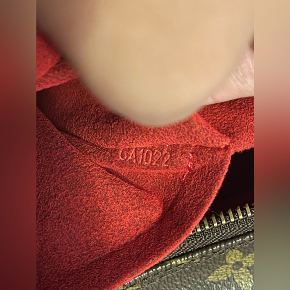 ❤️SOLD❤️✨RARE✨ Auth Preloved LOUIS VUITTON Croissant GM Shoulder Bag in Monogram - Picture 8 of 10